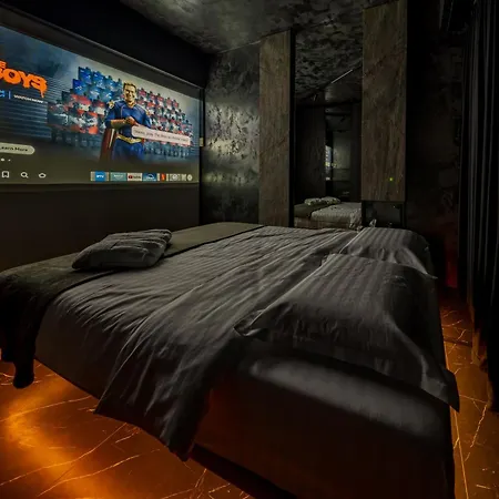 Apartment Virtual Dreamscape With Jacuzzi