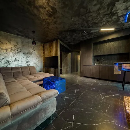 Virtual Dreamscape With Jacuzzi