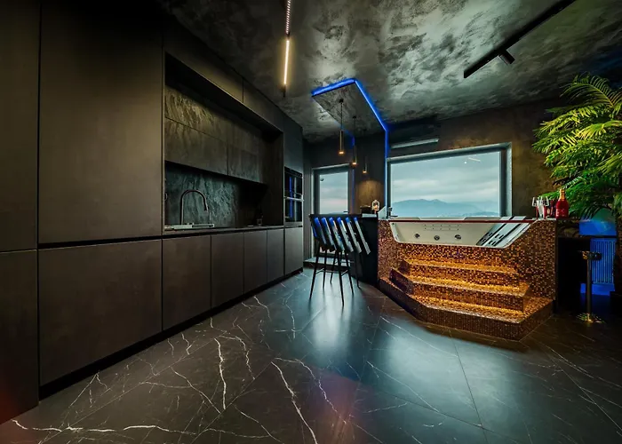 Virtual Dreamscape With Jacuzzi *