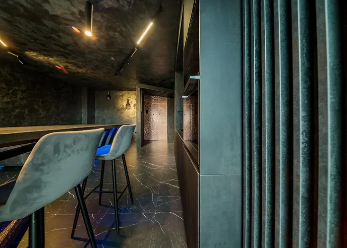 Apartment Virtual Dreamscape With Jacuzzi Brasov